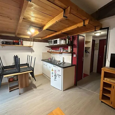 Super 4 Pers Avec Balcon Et Vue Montagne Apartamento