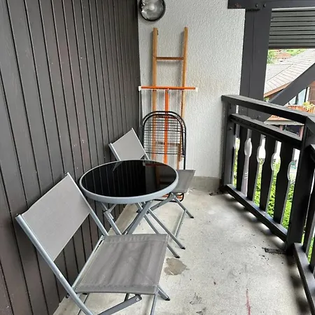 4 Pers Avec Balcon Et Vue Montagne *