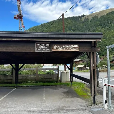 4 Pers Avec Balcon Et Vue Montagne Монрьон